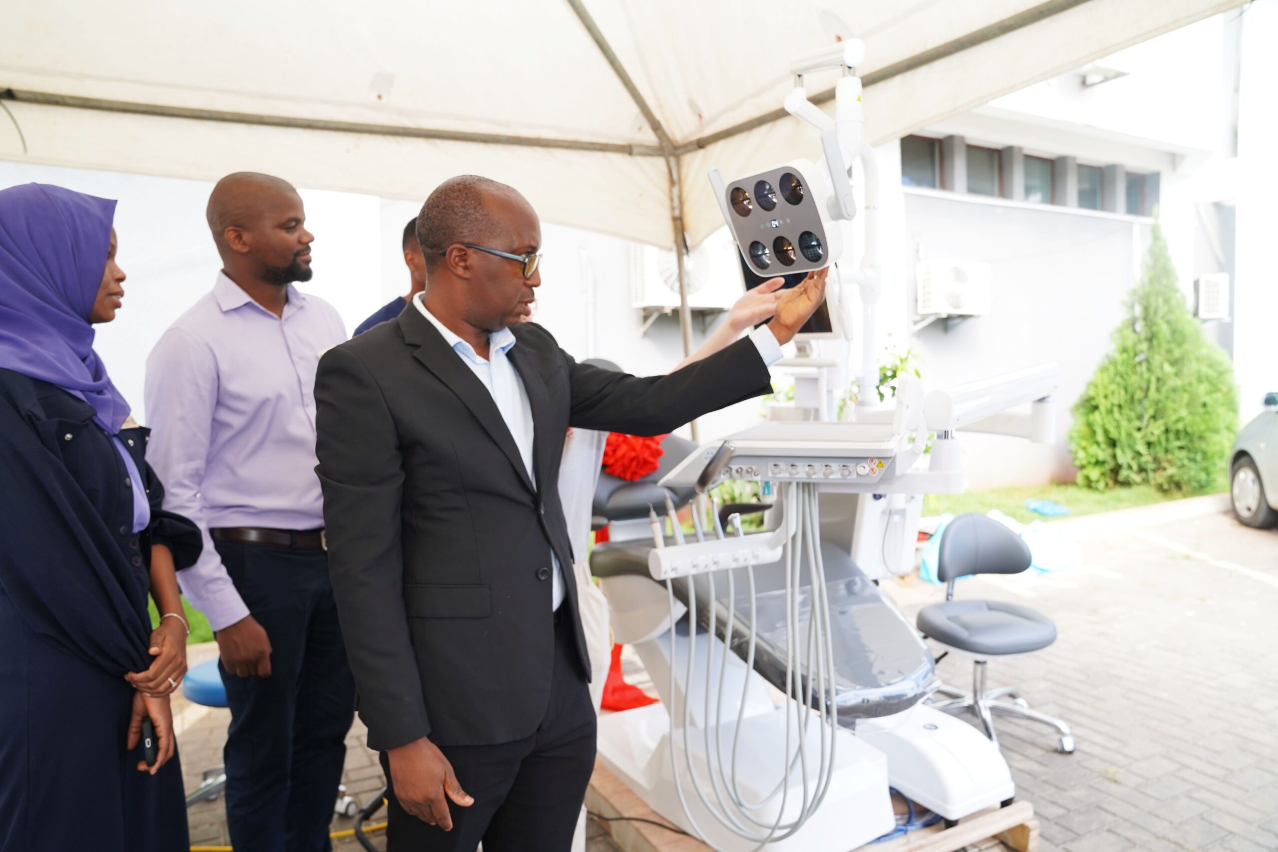 dym dental chair in africa (1)